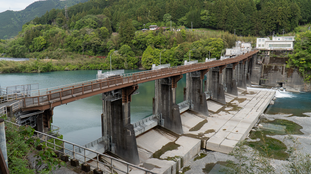 塩郷ダム（堰堤）